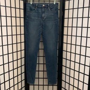 American Eagle Super Hi-Rise Jegging